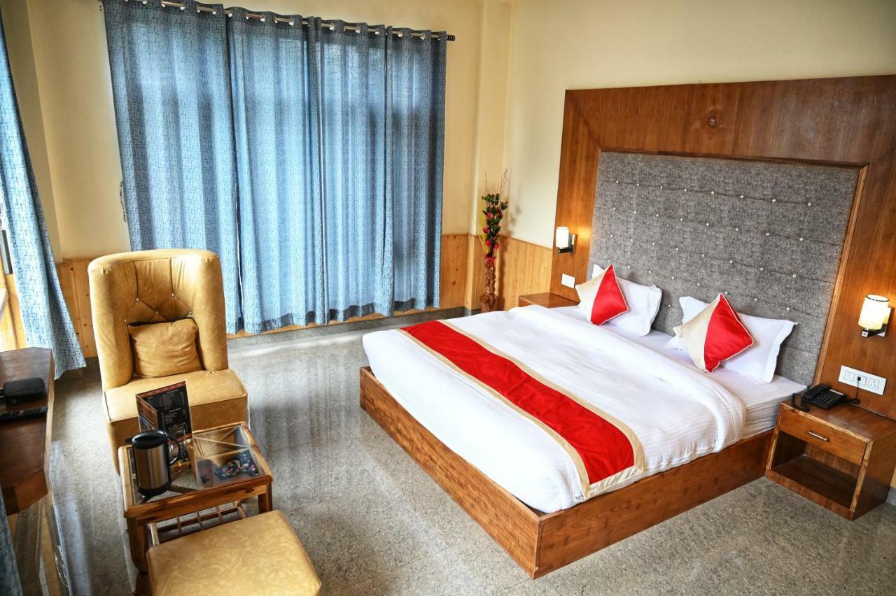 Отель Highq Manali Экстерьер фото